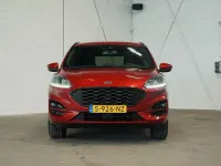 Gebraucht Ford Kuga ST-Line 224 PS (164 kW) 2023 Rot SUV