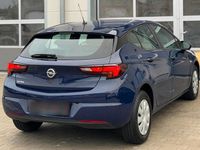 Second-hand Opel Astra 101 CP (74 kW) 2017 Albastru Berlinǎ