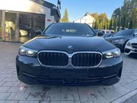 Gebraucht BMW 520 190 PS (139 kW) 2021 Schwarz Kombi