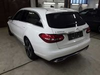 gebraucht Mercedes C300 de*Avantgarde*Night*R.Cam*SHZ*ST-Heizung