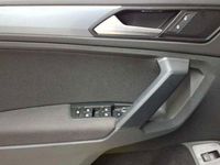 Gebraucht VW Tiguan Active 150 PS (110 kW) 2022 Deep black perleffekt SUV