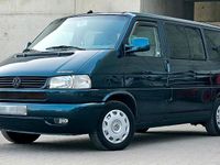 Second-hand VW Multivan 130 CP (95 kW) 2002 Verde Monovolum