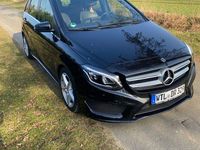 Gebraucht Mercedes B200 156 PS (114 kW) 2018 Schwarz Van / Kleinbus