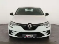 Gebraucht Renault Mégane GrandTour Equilibre 140 PS (102 kW) 2024 Gletscherweiß Kombi