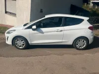 Gebraucht Ford Fiesta 70 PS (51 kW) 2017 Weiß Kleinwagen