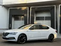 Gebraucht Skoda Superb SportLine 150 PS (110 kW) 2019 Weiß Limousine