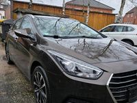 Gebraucht Hyundai i40 116 PS (85 kW) 2015 Braun Kombi