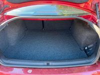 Gebraucht VW Passat 125 PS (91 kW) 2000 Rot Limousine