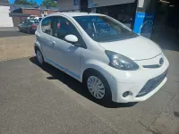 Używany Toyota Aygo Cool 68 KM (50 kW) 2014 Biały Hatchback