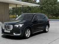 Gebraucht BMW iX1 Comfort Edition 230 kW (313 PS) 2025 Black sapphire (schwarz) SUV