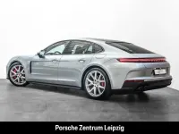 Gebraucht Porsche Panamera 4S E-Hybrid 544 PS (400 kW) 2024 Dolomitsilbermetallic Kleinwagen