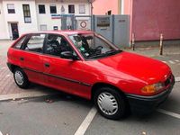 Usata Opel Astra 75 CV (55 kW) 1996 Rosso Utilitaria