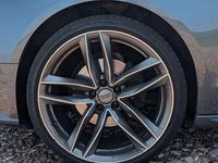 Gebraucht Audi A5 S-Line 177 PS (130 kW) 2016 Grau Coupé