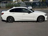 Gebraucht BMW 330 Comfort Edition 265 PS (194 kW) 2019 Weiß Limousine