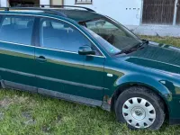 Gebraucht VW Passat 116 PS (85 kW) 2001 Grün Kombi