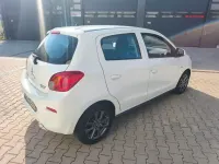 Gebraucht Mitsubishi Space Star Basis 71 PS (52 kW) 2017 Weiß Kleinwagen