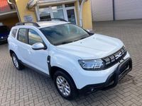 Używany Dacia Duster Expression 101 KM (74 kW) 2022 Biały SUV