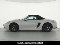gebraucht Porsche Boxster 718,verfügbar ab 08.04., Sport Chrono Paket, Sportendrohre, SH, PA Kamera, uvm