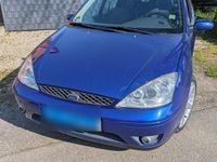 Second-hand Ford Focus ST 173 CP (127 kW) 2003 Albastru Break