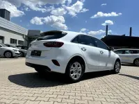 Gebraucht Kia Ceed Vision 99 PS (72 kW) 2024 Carraraweiß Kleinwagen