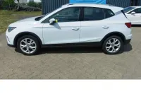 Gebraucht Seat Arona FR-Line 110 PS (80 kW) 2023 Candyweissweiß SUV