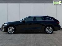 Gebraucht Audi A5 Basis 204 PS (150 kW) 2024 Mythosschwarz metallic Kombi