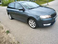 Gebraucht Skoda Rapid 90 PS (66 kW) 2014 Grau Kleinwagen