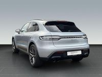 Gebraucht Porsche Macan 265 PS (194 kW) 2023 Dolomitsilbermetallic (metallic) SUV
