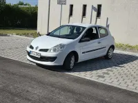 Gebraucht Renault Clio 75 PS (55 kW) 2009 Weiß Kleinwagen