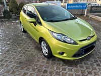 Gebraucht Ford Fiesta 60 PS (44 kW) 2010 Grau Kleinwagen