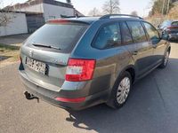Gebraucht Skoda Octavia Ambition 110 PS (80 kW) 2016 Grau Kombi