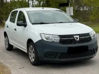 Używany Dacia Sandero 73 KM (53 kW) 2018 Biały Hatchback