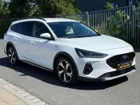 Gebraucht Ford Focus Active 120 PS (88 kW) 2022 Frozen white Kombi