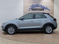 Gebraucht VW T-Roc Life 116 PS (85 kW) 2025 Pyritsilber metallic / schwarz (metallic) SUV