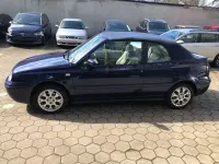 Gebraucht VW Golf Cabriolet Highline 90 PS (66 kW) 2000 Blau Cabrio
