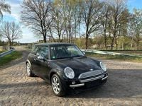 Second-hand Mini Cooper 2004 Negru Hatchback