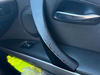 Gebraucht BMW 318 143 PS (105 kW) 2008 Blau Limousine