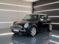 Second-hand Mini Cooper 116 CP (85 kW) 2002 Negru Hatchback