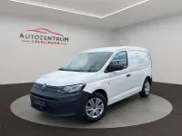 Usado VW Caddy 102 HP (75 kW) 2022 Branco Monovolume