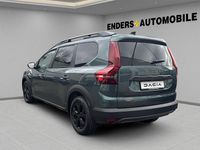 Gebraucht Dacia Jogger Extreme 101 PS (74 kW) 2022 Gruen Van / Kleinbus