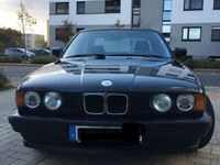 gebraucht BMW 525 i E34 Schalter Schwarz 126.500km Shadowline