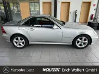 Gebraucht Mercedes SLK230 197 PS (144 kW) 2000 Brillantsilbermetallic Cabrio