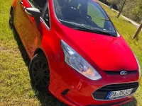 Gebraucht Ford B-MAX Colourline 90 PS (66 kW) 2016 Rot Van / Kleinbus