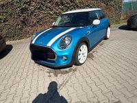 Second-hand Mini Cooper 136 CP (100 kW) 2018 Albastru Hatchback