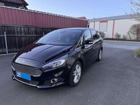 Gebraucht Ford S-MAX Titanium 179 PS (131 kW) 2016 Schwarz Van / Kleinbus