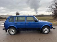 Second-hand Lada niva 83 CP (61 kW) 2019 Albastru SUV