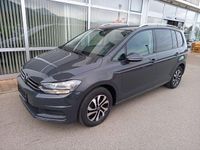 Gebraucht VW Touran Active 150 PS (110 kW) 2021 Uranograu Van / Kleinbus