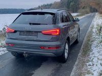 gebraucht Audi Q3 2.0 TDI quattro design