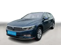 Usata VW Passat Elegance 150 CV (110 kW) 2023 Blu Station wagon