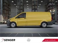 Gebraucht Mercedes Vito 163 PS (119 kW) 2022 Gelb Van